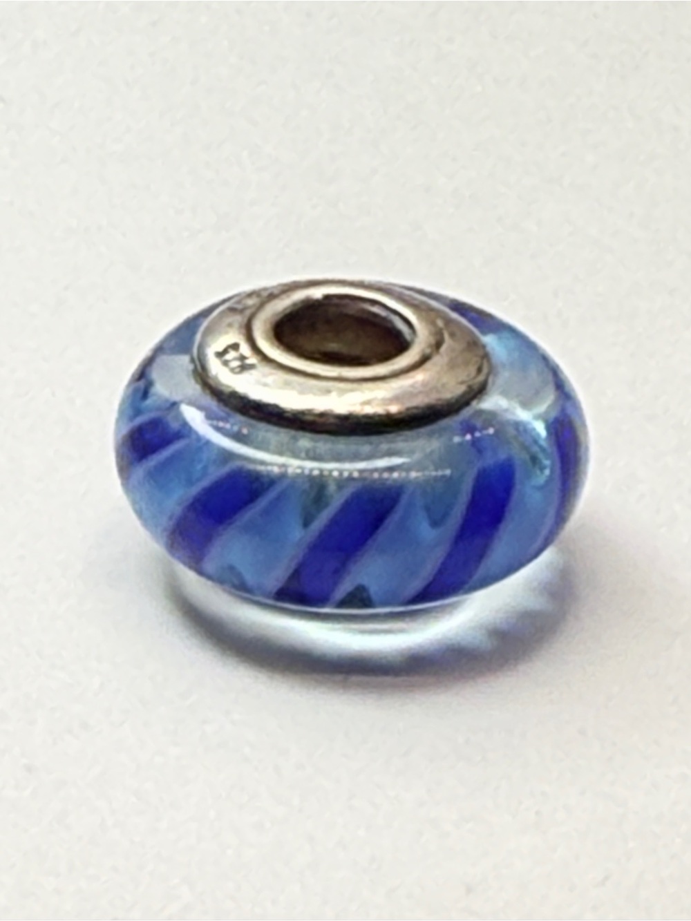 Pandora Retired Blue Ribbons Murano Glass Charm 790612 ALE 925